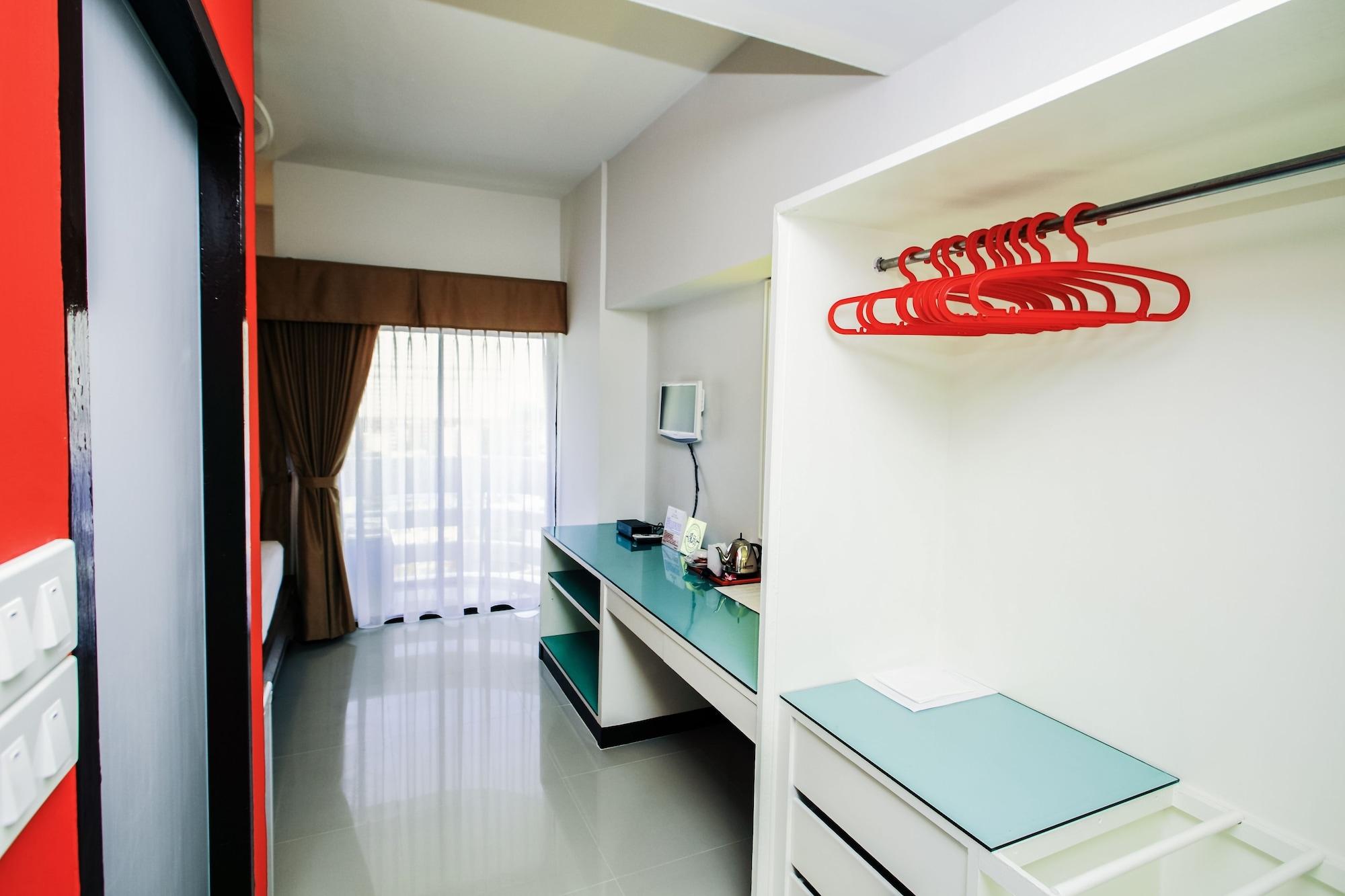 Ostello A-2 House Bangkok Esterno foto
