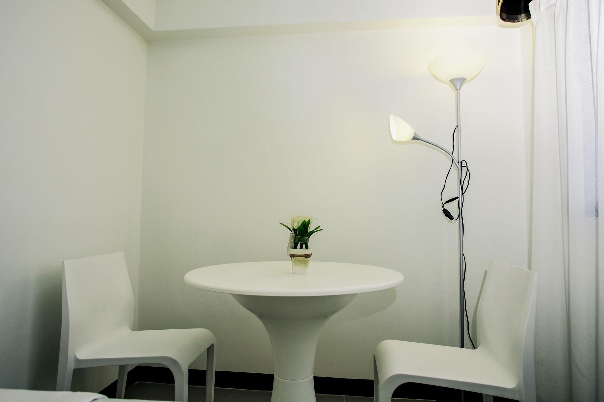 Ostello A-2 House Bangkok Esterno foto