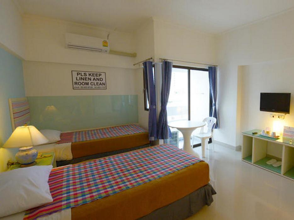 Ostello A-2 House Bangkok Esterno foto