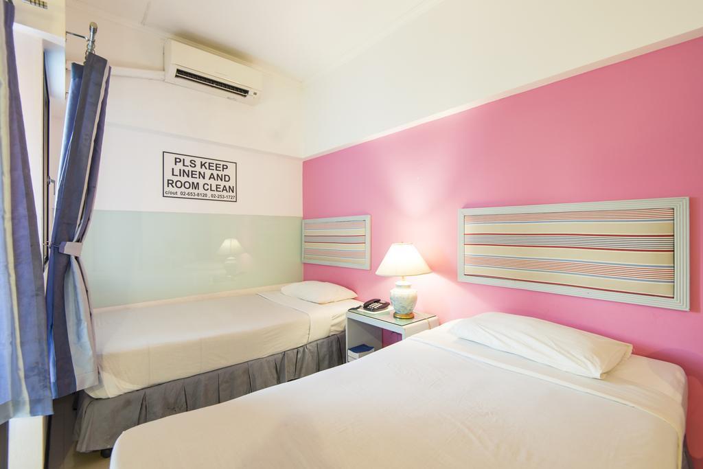 Ostello A-2 House Bangkok Esterno foto